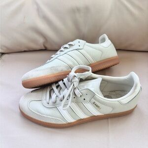 TRENDY Adidas Samba OG Aluminum Gum White Beige shoes. Size 8 1/2 Women.
